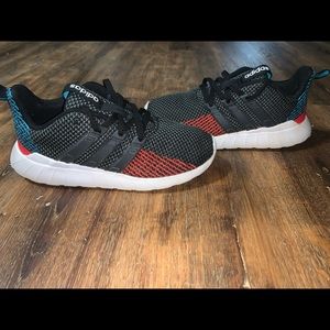 Boys Questar Adidas shoes